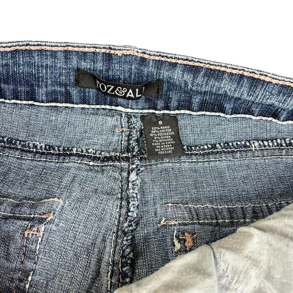 Roz & Ali Jeans Women Size 8 Blue Embroidered Pockets Y2K Mid Rise Ankle Denim - Picture 7 of 11